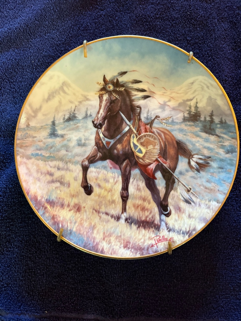Windcatcher ‘A Cheyenne War Pony’ Collector Horse Plate Decor